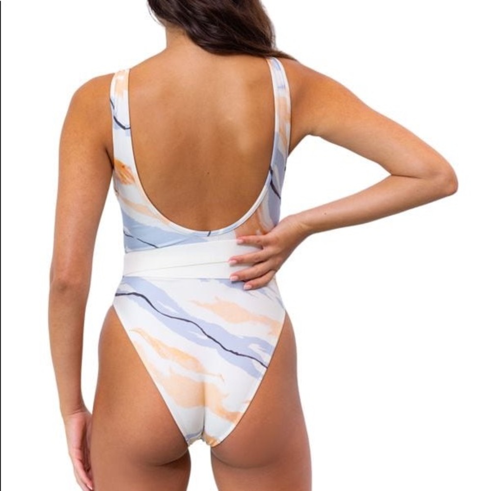 Revel Rey Ryan Abstract-Print Belted One-Piece Multi-Color Size Extra Large NWT - Picture 3 of 3